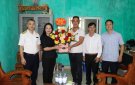 Bí thư huyện ủy Quan Sơn thăm doanh nghiệp doanh nhân trên địa bàn huyện